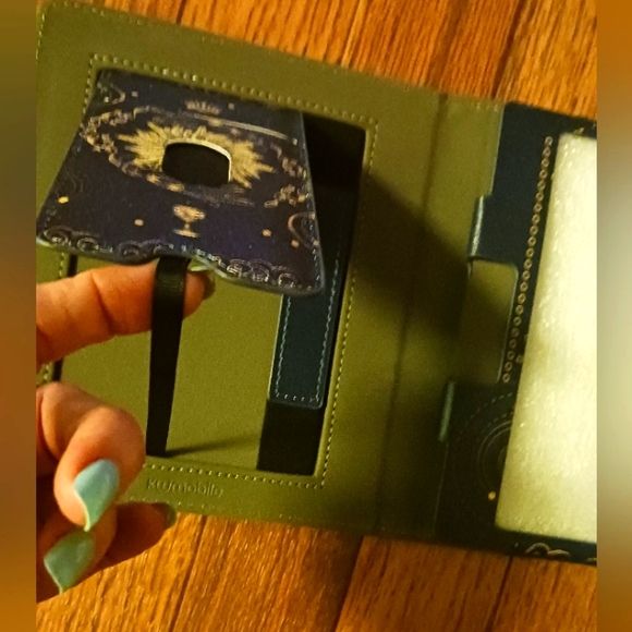 Celestial electronics organizer - Picture 4 of 4